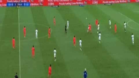 大乐透期号专家推荐：阿根廷青年人对阵拉努斯分析